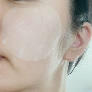 리더스코스메틱 리더스 카밍 바이오틱스 퀵 수딩 패드 — 5점을 준 리뷰어가 2022년 6월 올린 사용 사진