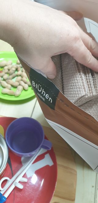 블뤼엔 일회용 수세미 — 5점을 준 리뷰어가 2021년 3월 올린 사용 사진