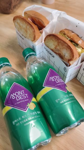 몽베스트 Montbest with Sparkling water Lemon OR Lime 20병(랜덤) — 5점을 준 리뷰어가 2021년 10월 올린 사용 사진