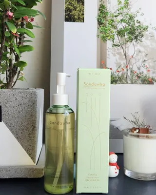 스킨큐어 산다화 순한 클렌징 동백 오일 200ml — 5점을 준 리뷰어가 2023년 3월 올린 사용 사진
