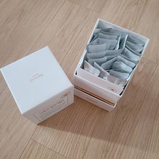 세렌디뷰티_이너뷰티 티톡스 로즈 베리 — 5점을 준 리뷰어가 2021년 3월 올린 사용 사진