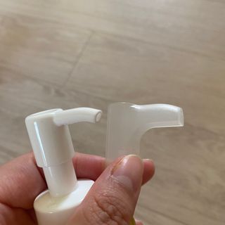 랑벨 내츄럴 딥 클렌징 오일 200ml (저자극 약산성 천연 클렌징) — 5점을 준 리뷰어가 2022년 5월 올린 사용 사진
