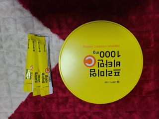 서울약사신협 프리미엄비타민C1000_2.5G x 100포 — 5점을 준 리뷰어가 2021년 1월 올린 사용 사진