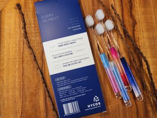 에브리모먼트 에브리 모먼트 칫솔 Every moment toothbrush — 5점을 준 리뷰어가 2022년 2월 올린 사용 사진