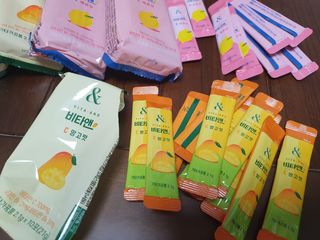 비타앤C 레몬맛, 망고맛 — 5점을 준 리뷰어가 2021년 4월 올린 사용 사진