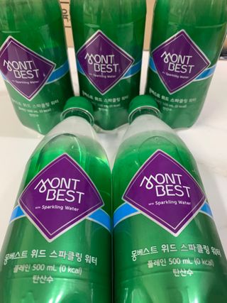 몽베스트 Montbest with Sparkling water Plain 20병 — 5점을 준 리뷰어가 2023년 2월 올린 사용 사진