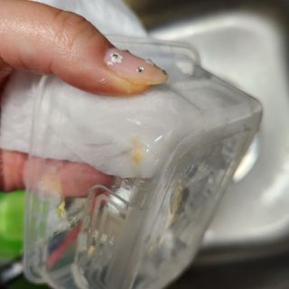 부직포나라 중금속유해물질ZERO 뜯어쓰는 주방 일회용수세미 60매 2매 — 5점을 준 리뷰어가 2022년 11월 올린 사용 사진