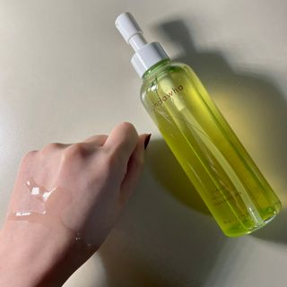 스킨큐어 산다화 순한 클렌징 동백 오일 200ml — 5점을 준 리뷰어가 2023년 3월 올린 사용 사진