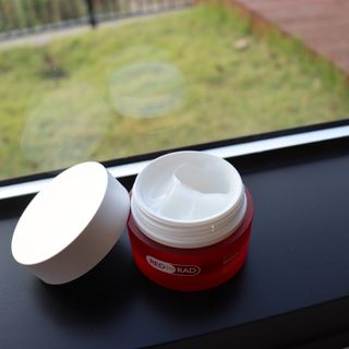 레드투래드 센서티브 슈퍼 크림 50ml — 5점을 준 리뷰어가 2021년 11월 올린 사용 사진
