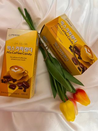 (주) 피치코리아 믹스커피캔디76g x2개입 — 5점을 준 리뷰어가 2022년 11월 올린 사용 사진