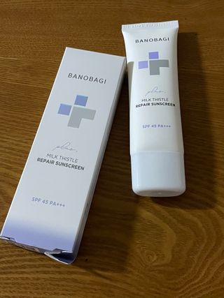 바노바기 코스메틱 바노바기 밀크씨슬 리페어 시카 선스크린 플러스 50ml — 5점을 준 리뷰어가 2023년 3월 올린 사용 사진