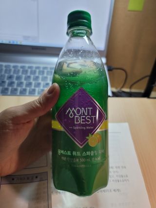 몽베스트 Montbest with Sparkling water Lemon OR Lime 20병(랜덤) — 5점을 준 리뷰어가 2021년 10월 올린 사용 사진