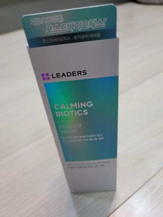 리더스코스메틱 리더스 카밍 바이오틱스 에센스 워터 — 5점을 준 리뷰어가 2021년 4월 올린 사용 사진