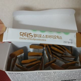 닥터s 멀티포스트바이오틱스 — 5점을 준 리뷰어가 2021년 3월 올린 사용 사진