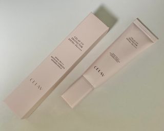 프리마인 선크림만 바꿨을 뿐인데 매일 물 2L챙겨먹고 기초케어 완벽하게 한 물빛피부 완성,셀라브UV프로텍터 — 4.5점을 준 리뷰어가 2023년 6월 올린 사용 사진