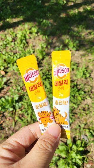 광동생활건강 [광동] 비타 500 데일리 스틱 VB, VC를 함유한 멀티비타민 30포+30포 — 5점을 준 리뷰어가 2022년 10월 올린 사용 사진