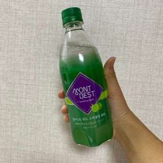 몽베스트 Montbest with Sparkling water Lime20병 — 5점을 준 리뷰어가 2021년 10월 올린 사용 사진