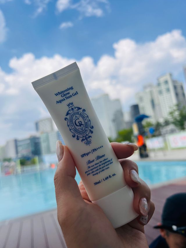 청담로즈 로즈블랑 화이트닝 물광 아쿠아 선 젤 리뷰 사진