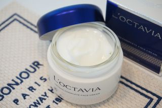 록타비아 Artisan Complete Face Cream — 5점을 준 리뷰어가 2023년 10월 올린 사용 사진
