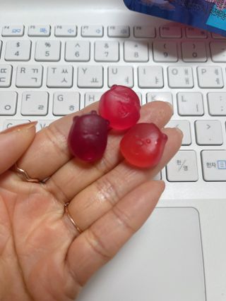 [팔도] 잔망루피젤리 믹스베리맛 42g 8개 — 5점을 준 리뷰어가 2022년 3월 올린 사용 사진