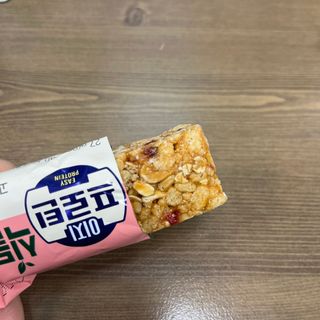 이지프로틴바 3종x각 2ea (고단백질바, 멀티단백질바, 식물성단백질바) — 5점을 준 리뷰어가 2024년 3월 올린 사용 사진