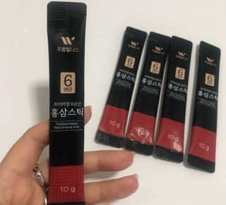 [푸름웰니스] 프리미엄 6년근 홍삼스틱 3mg x 100포 — 5점을 준 리뷰어가 2022년 3월 올린 사용 사진