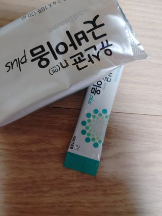 프리마인 유산균 국가지정연구소 선정, 살아있는 생유산균 200억 마리의 힘. 유산균n굿바이옴플러스 — 4.5점을 준 리뷰어가 2021년 10월 올린 사용 사진