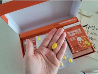 서울약사신협_내몸애발란스멀티비타민앤미네랄파워업_800mg x 90정 — 5점을 준 리뷰어가 2021년 8월 올린 사용 사진