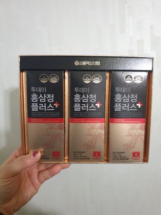 서울약사신협_투데이홍삼정플러스스틱_10g x 30포 — 5점을 준 리뷰어가 2021년 3월 올린 사용 사진