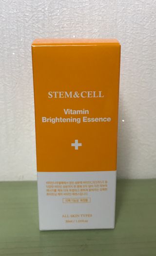 체르엠 스템앤셀 비타민 브라이트닝 에센스 30ml 1개 — 5점을 준 리뷰어가 2022년 4월 올린 사용 사진