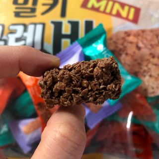 델리스 오트 밀키 초콜릿 바 — 5점을 준 리뷰어가 2022년 2월 올린 사용 사진