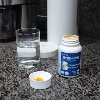 에이치알팜 조인트-서포트 보스웰리아 MSM 650mg x 120정 — 5점을 준 리뷰어가 2021년 6월 올린 사용 사진