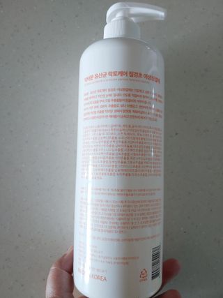 프리[닥터문] 유산균 락토케어 질경초 여성청결제 1000ml (젤타입) — 5점을 준 리뷰어가 2022년 6월 올린 사용 사진