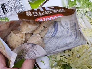 굽네몰 굽네 닭가슴살 큐브 3종 9팩 — 4점을 준 리뷰어가 2021년 11월 올린 사용 사진