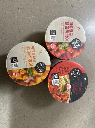 나우  [요리궁리] B타입 ( 매콤, 치즈, 매콤까르보 ) 꽃떡볶이 6개입 세트 — 5점을 준 리뷰어가 2025년 3월 올린 사용 사진