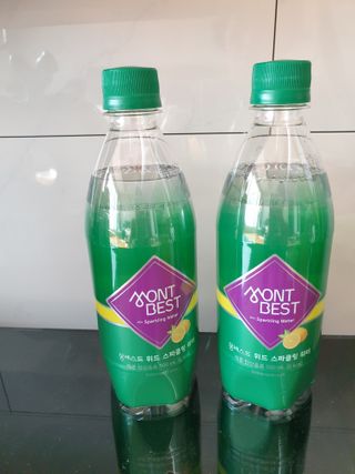 몽베스트 Montbest with Sparkling water Lemon OR Lime 20병(랜덤) — 5점을 준 리뷰어가 2021년 10월 올린 사용 사진
