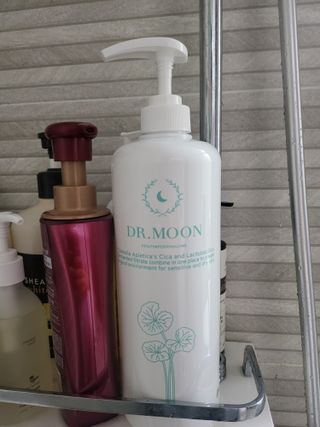 [닥터문] 센텔라 시카케어 화이트머스크 바디워시 1000ml — 5점을 준 리뷰어가 2023년 7월 올린 사용 사진