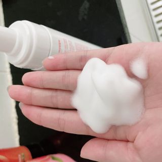 MF프리 [닥터문] 유산균 락토케어 질경초 여성청결제 200ml (폼타입) — 5점을 준 리뷰어가 2022년 5월 올린 사용 사진