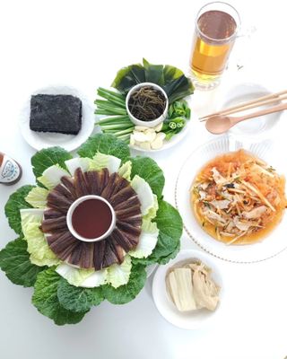 마라도푸드 포항 구룡포 햇 과메기 야채세트 마라도회식당 꽁치 — 5점을 준 리뷰어가 2023년 10월 올린 사용 사진