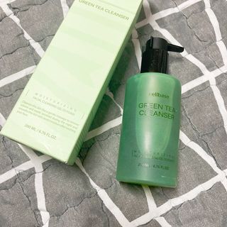 프리마인 메이크업과 들뜨는 각질까지 한방에 깐달걀로! 순하기까지한 셀베이스 그린티클렌저(200ml) — 4점을 준 리뷰어가 2023년 2월 올린 사용 사진