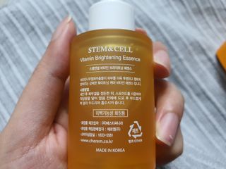 체르엠 스템앤셀 비타민 브라이트닝 에센스 30ml 1개 — 5점을 준 리뷰어가 2021년 9월 올린 사용 사진