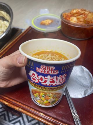 NISSIN 닛신 컵누들  4종 - 씨푸드오리지날, 씨푸드 스파이시, 씨푸드 커리, 씨푸드 XO소스 — 5점을 준 리뷰어가 2022년 11월 올린 사용 사진