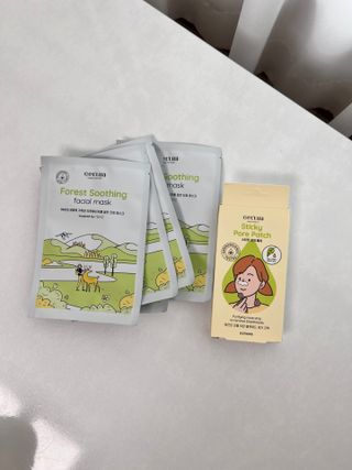 세뚜아(Cettua) 세뚜아 스티키 포어 패치 Cettua Sticky Pore Patch — 5점을 준 리뷰어가 2023년 8월 올린 사용 사진