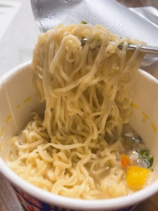 NISSIN 닛신 컵누들  4종 - 씨푸드오리지날, 씨푸드 스파이시, 씨푸드 커리, 씨푸드 XO소스 — 5점을 준 리뷰어가 2022년 12월 올린 사용 사진