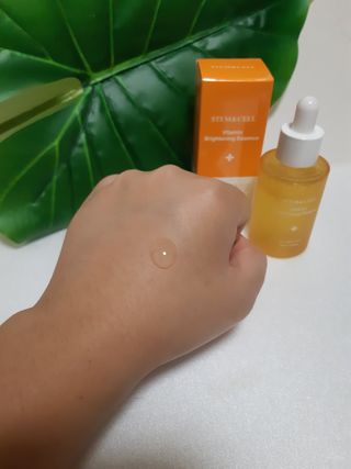 체르엠 스템앤셀 비타민 브라이트닝 에센스 30ml 1개 — 5점을 준 리뷰어가 2021년 9월 올린 사용 사진