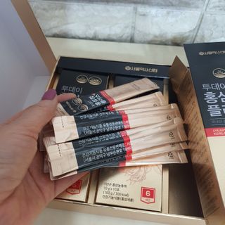 서울약사신협_투데이홍삼정플러스스틱_10g x 30포 — 5점을 준 리뷰어가 2021년 2월 올린 사용 사진