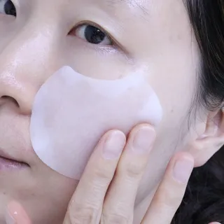 리더스코스메틱 리더스 카밍 바이오틱스 퀵 수딩 패드 — 5점을 준 리뷰어가 2022년 5월 올린 사용 사진
