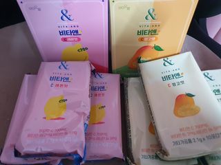 비타앤C 레몬맛, 망고맛 — 5점을 준 리뷰어가 2021년 4월 올린 사용 사진