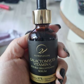 오투에니원 갈락토미세스 비타민 C 더블 브라이트닝 세럼 50ml — 4.5점을 준 리뷰어가 2023년 1월 올린 사용 사진