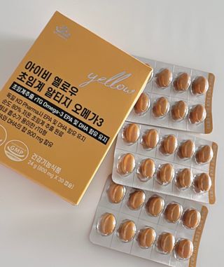 아이비웰니스 [카톡]롱비다 커큐민 강황 400mg 함유 아이비 옐로우 초임계 알티지 오메가3 KD 파마 (30캡슐) — 5점을 준 리뷰어가 2025년 5월 올린 사용 사진